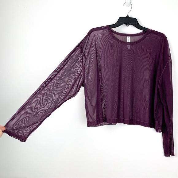 Athleta Circuit sheer mesh top in Agate Purple long sleeve crop top extra large - Picture 9 of 9